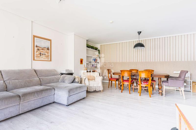 Foto d69092a4-f7b4-4d0f-a78f-8411f7045d92. Reihenhaus mit heizung parking pool in Somosaguas Pozuelo de Alarcón