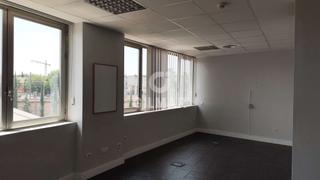 Büro in Estación. Oficina en pozuelo de alarcón una inversión segura y con alta re