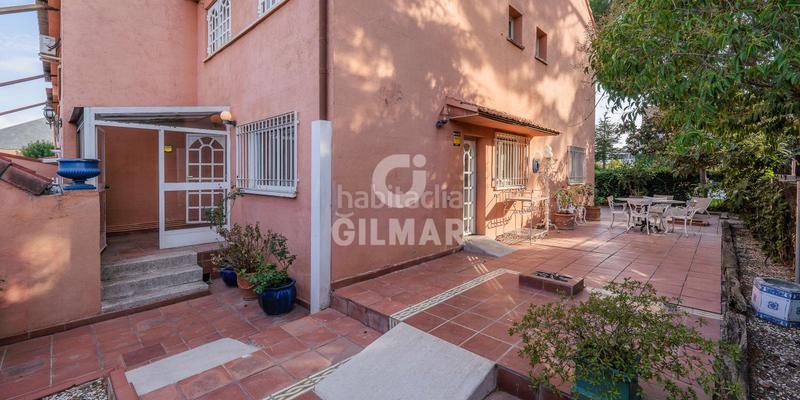 Foto 176b318e-bcb3-409f-9f4d-ee23d3890f7d. Casa adossada amb calefacció aparcament piscina a Pozuelo de Alarcón