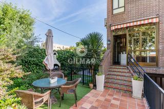 Maison jumelée à Estación. Vivienda reformada recientemente y en excelente estado, lista pa
