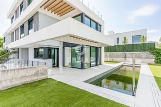 Towny house in Valdemarín. En el exclusivo barrio de valdemarín, situado en el distrito de