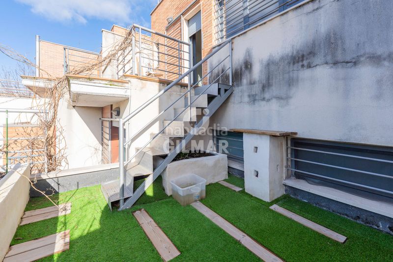 Casa adosada en una de las zonas residenciales más demandadas de Aravaca, el barrial, se vende este chalet adosado de líneas modernas y una lum en Madrid - Imagen 24