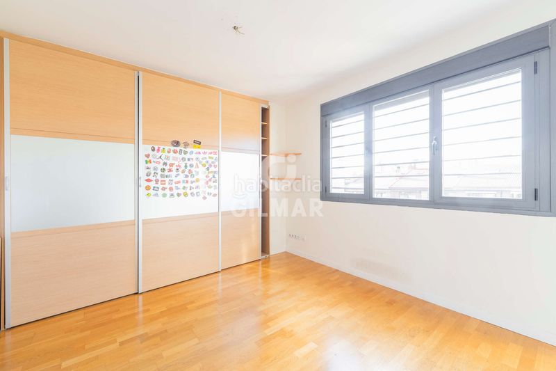 Casa adosada en una de las zonas residenciales más demandadas de Aravaca, el barrial, se vende este chalet adosado de líneas modernas y una lum en Madrid - Imagen 16