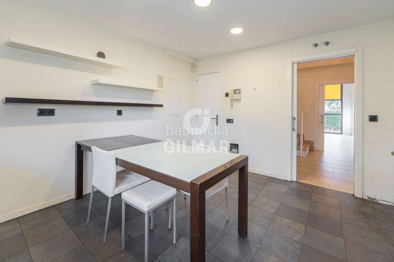 Casa adosada en una de las zonas residenciales más demandadas de Aravaca, el barrial, se vende este chalet adosado de líneas modernas y una lum en Madrid - Imagen 8