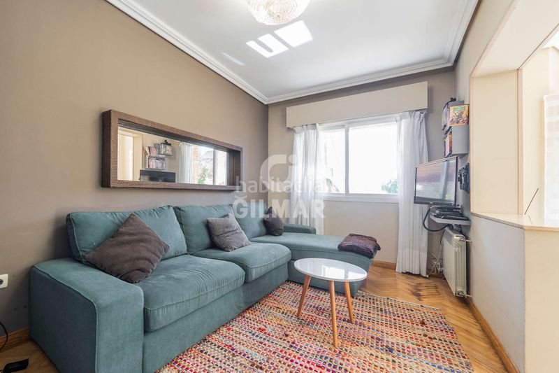 Casa pareada ubicado en la prestigiosa zona de Aravaca, junto a la colonia diplomáticos, este exclusivo chalet pareado de 350 m construidos se en Madrid - Imagen 4