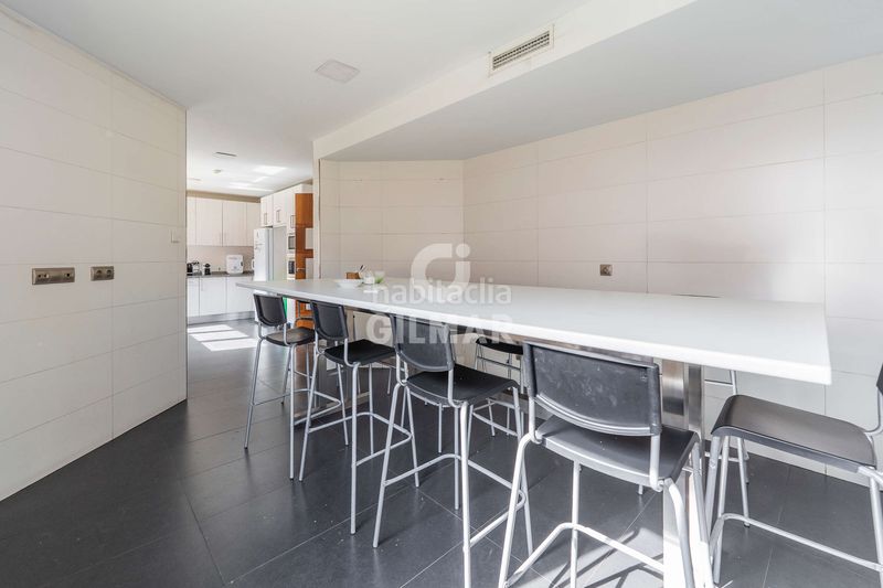Chalet descubre una joya arquitectónica en la exclusiva urbanización la florida, ubicada en el prestigioso distrito de moncloaaravaca, ma en Madrid - Imagen 18
