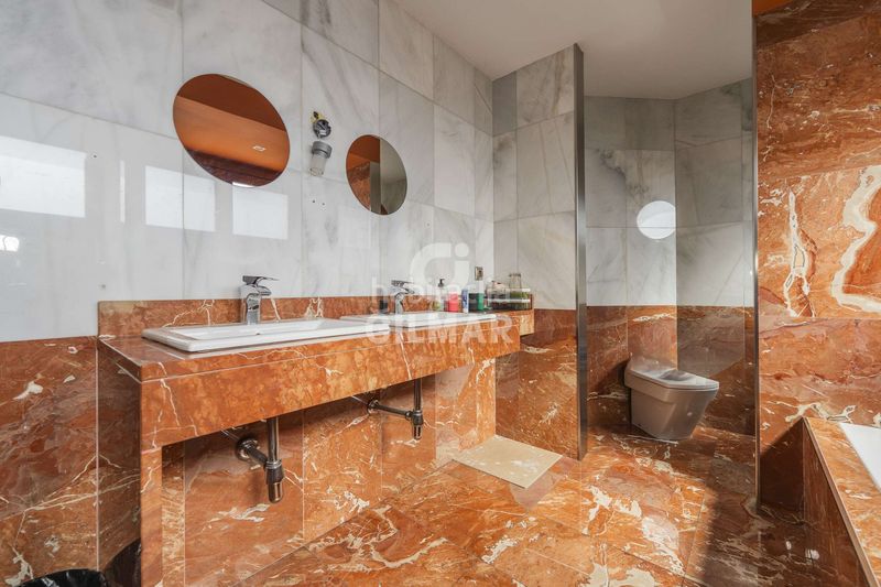 Chalet descubre una joya arquitectónica en la exclusiva urbanización la florida, ubicada en el prestigioso distrito de moncloaaravaca, ma en Madrid - Imagen 30