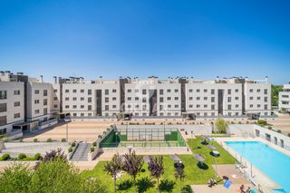 Dúplex en Avenida Europa. Ático dúplex en la urbanización más exclusiva y demandada de ave