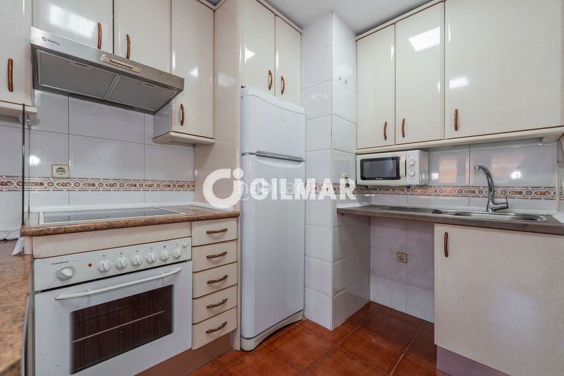 Foto 3a74ea14-85e9-40c2-be17-dd5d8475e968. Pis amb calefacció aparcament a Aravaca Madrid
