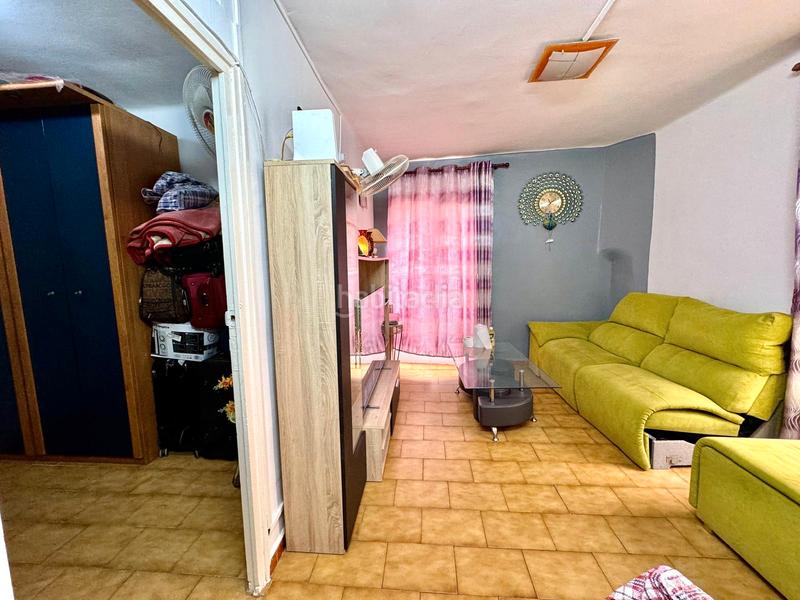 Foto 3b3d5de0-43d4-4854-8bda-c138bf48a88c. Piso ocasión única por precio y zona! piso en una de las mejores calles del Raval c/ espalter a poco minutos del metro. en Barcelona