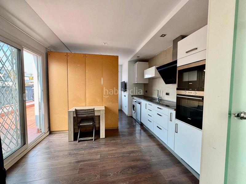 Foto 06f18025-653e-46d8-b366-8ff73ea0e3f3. Àtic a Sants Barcelona