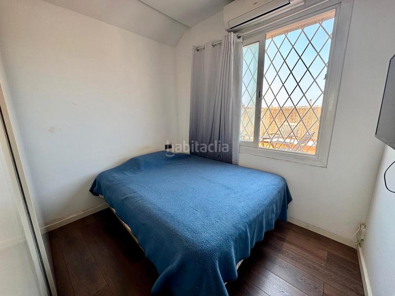 Foto 29cc1d48-b12c-46db-ba92-8bae0f7a4157. Àtic a Sants Barcelona