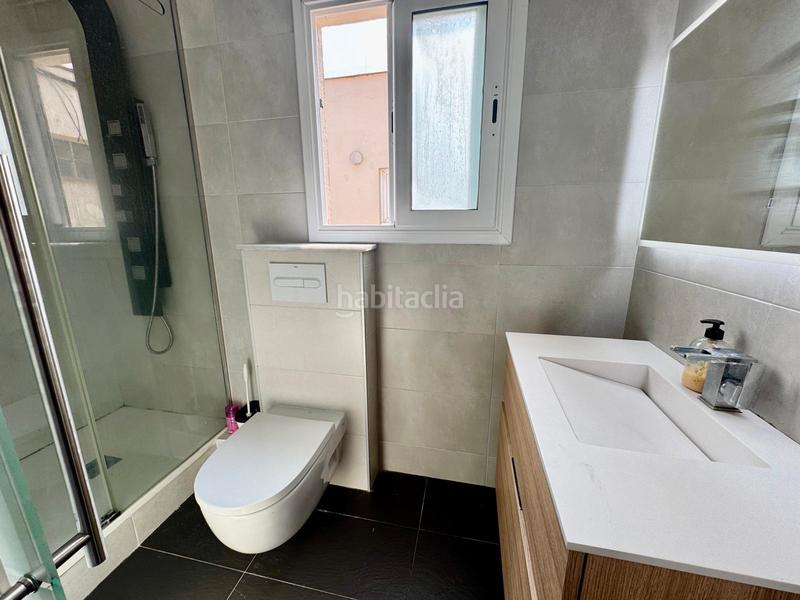 Foto 74175bf7-b757-498c-ae62-77c329597c1d. Àtic a Sants Barcelona