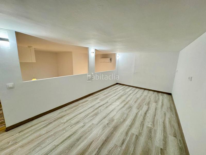 Foto 3dfbb5e0-6336-4489-8531-f1f03ce4a292. Piano terra con riscaldamento in La Marina del Port Barcelona