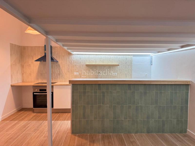 Foto 4b3073af-75f8-453c-80bd-1d9cbb8310f4. Piano terra con riscaldamento in La Marina del Port Barcelona