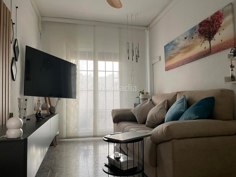 Foto c7fe61a9-fb5d-4d69-8b05-e9a51f57b62f. Appartamento in La Marina del Port Barcelona