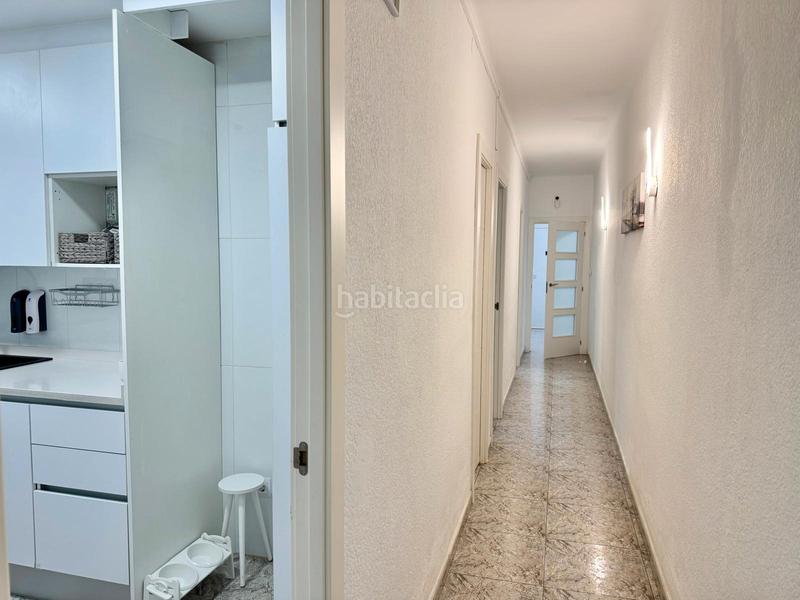 Foto d3736f9b-ca75-4d25-ac65-176ee8b6658f. Appartamento in La Marina del Port Barcelona