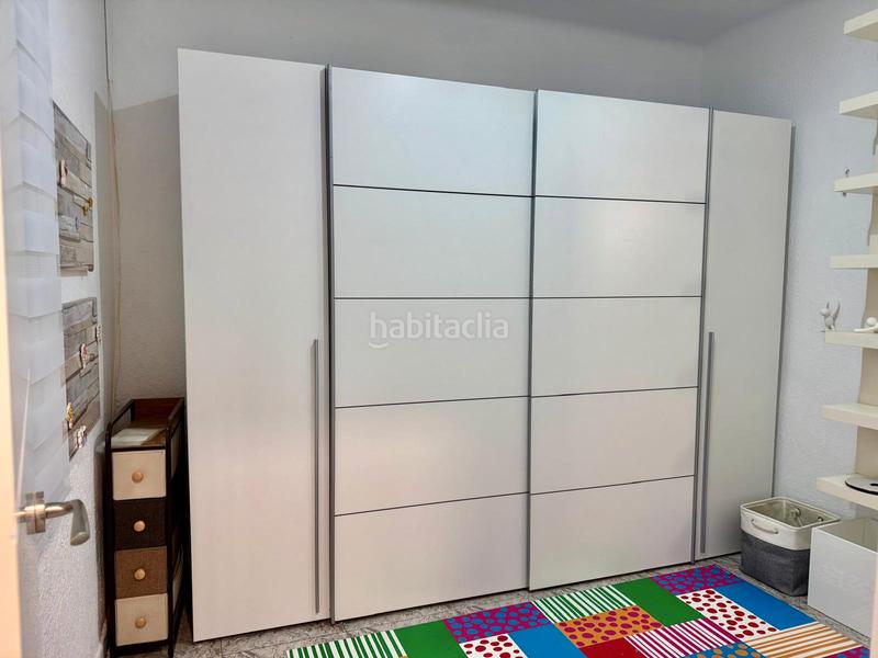 Foto e32b5583-ac5f-4a76-b842-fc5d844c88af. Appartamento in La Marina del Port Barcelona