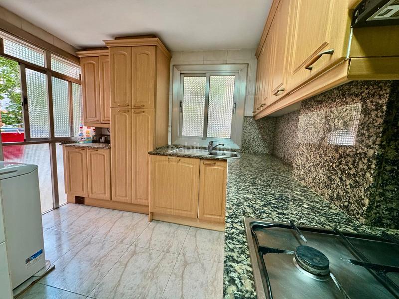 Foto 0013f127-18ec-4c64-b5be-697c94ef84fe. Flat with heating in La Marina del Port Barcelona