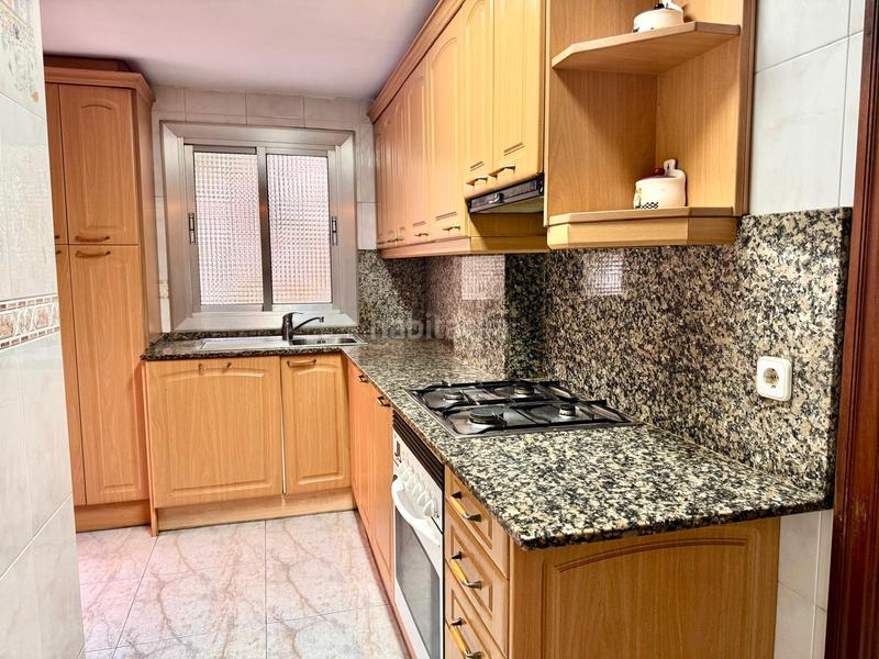 Foto e1dd43be-c1c7-4589-80e0-706cd5a579bd. Flat with heating in La Marina del Port Barcelona