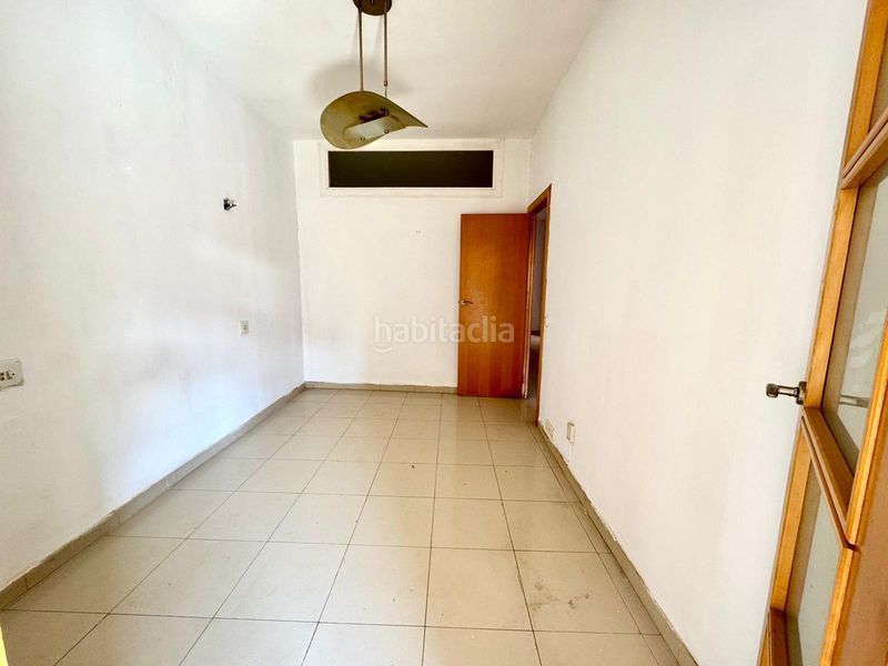 Foto 0168484c-9a83-4547-85c1-fa9eb9e3bc19. Pis a Sants Barcelona