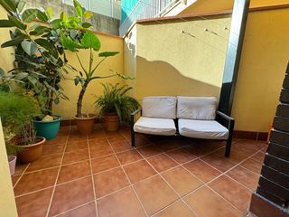 Etagenwohnung  Carrer de rovellat. Piso en planta baja - esplugues de llobregat