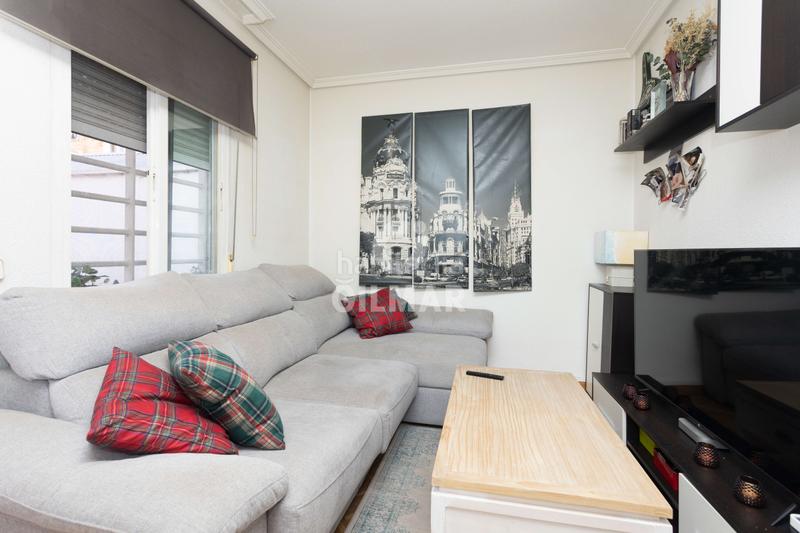 Foto 0890feb1-8751-469e-b717-82de32144e47. Appartamento con riscaldamento in Valdeacederas Madrid