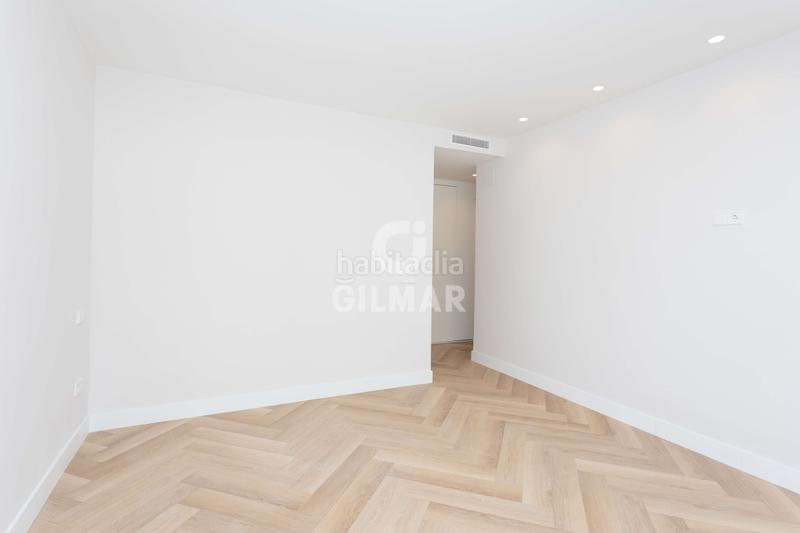 Foto 143d1442-2ddd-41f8-ac42-cd4601deb052. Appartement avec chauffage parking dans Almenara-Ventilla Madrid