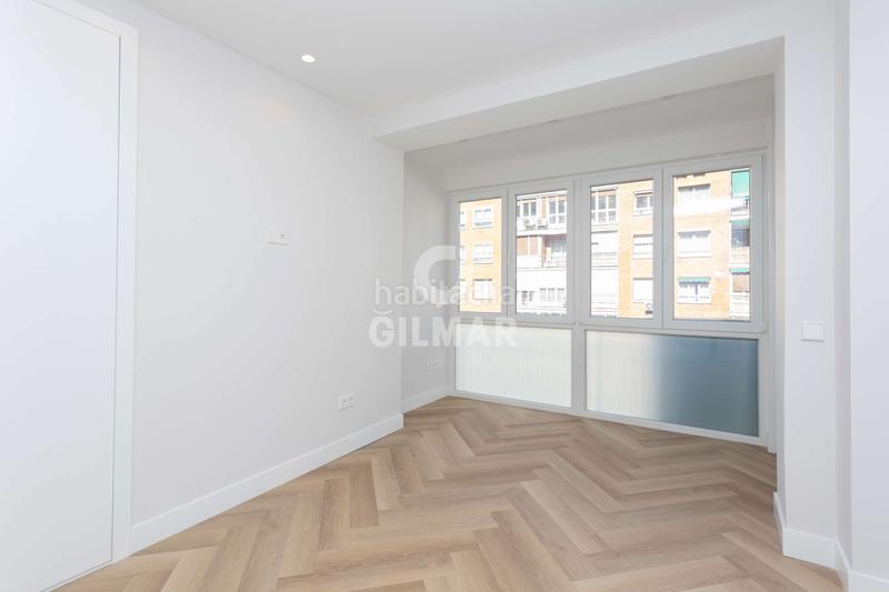 Foto 333382a1-27d1-4d72-bf99-d0960d003736. Appartement avec chauffage parking dans Almenara-Ventilla Madrid