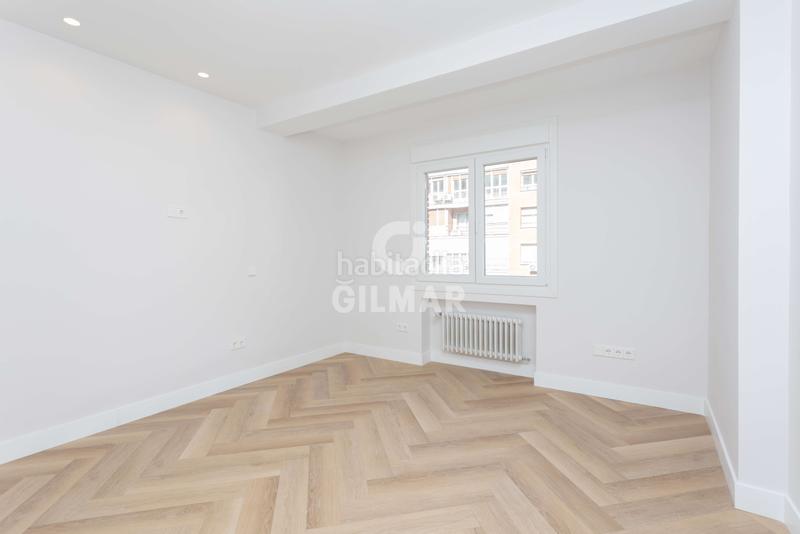 Foto 419723d0-f18f-4135-9a1b-70df23ada8d7. Appartement avec chauffage parking dans Almenara-Ventilla Madrid