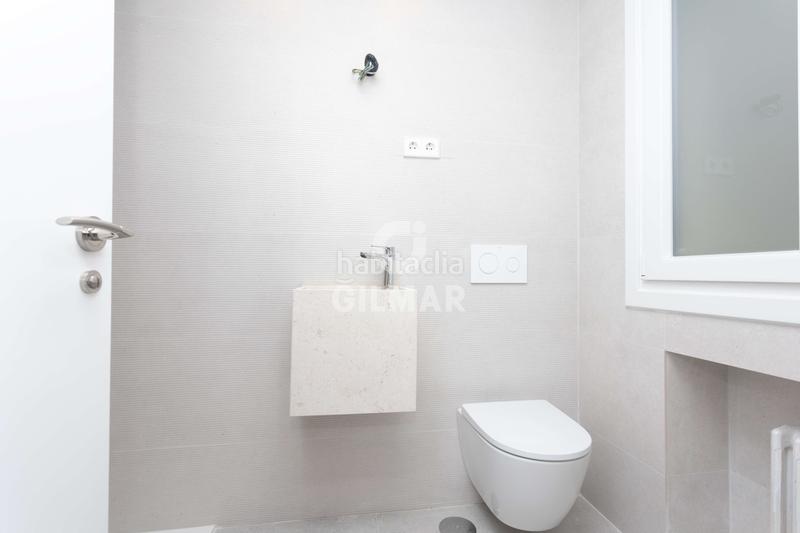 Foto 5b5c4a05-d89e-40f3-a3ee-b11995ef83c2. Appartement avec chauffage parking dans Almenara-Ventilla Madrid