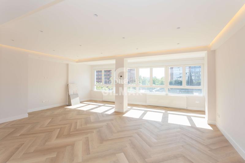 Foto bdbba621-09ad-4ef8-a1ec-5ba613ed481c. Appartement avec chauffage parking dans Almenara-Ventilla Madrid