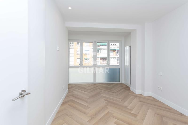 Foto d233b5fd-e576-4c4b-855a-c352f378faee. Appartement avec chauffage parking dans Almenara-Ventilla Madrid