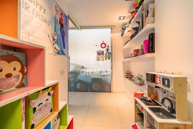 Foto 971dc471-b06c-4f97-a99b-bb294100fba2. Appartement avec chauffage parking dans Castillejos-Cuzco Madrid