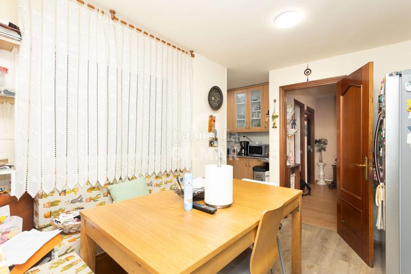 Foto 08b3a46d-0156-4b13-b29b-55cac38d6e6d. Pis amb calefacció aparcament a Bellas Vistas Madrid