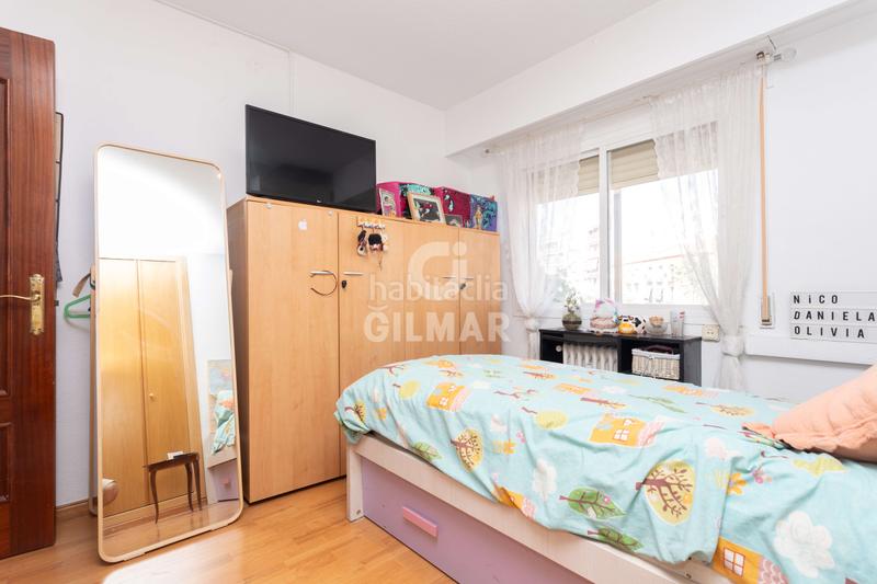 Foto 44abc0ea-e85d-4b47-88b8-f5453c3d7e7a. Pis amb calefacció aparcament a Bellas Vistas Madrid