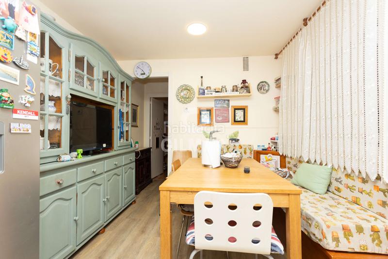 Foto 86afc412-d969-493a-b55f-40053c03bfff. Pis amb calefacció aparcament a Bellas Vistas Madrid