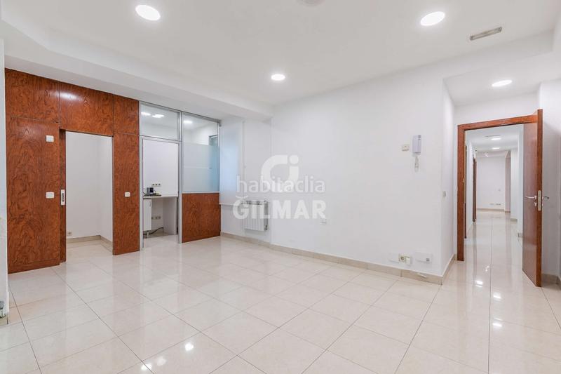 Foto e2feeaf5-7727-4b20-ae16-6d6f869b0cbe. Etagenwohnung mit heizung in Cuatro Caminos - Azca Madrid