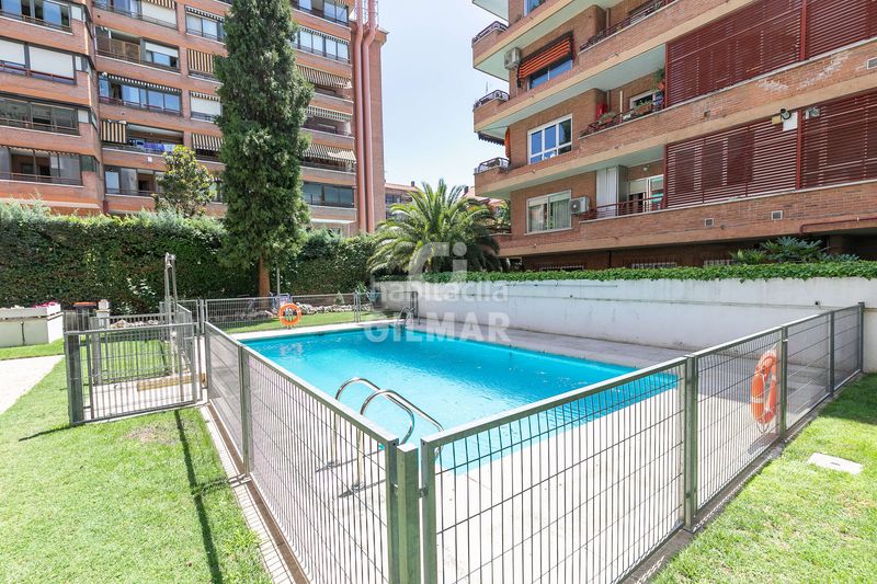 Foto 96d7a969-5414-4934-8445-68170d69313f. Pis amb calefacció aparcament piscina a Bellas Vistas Madrid