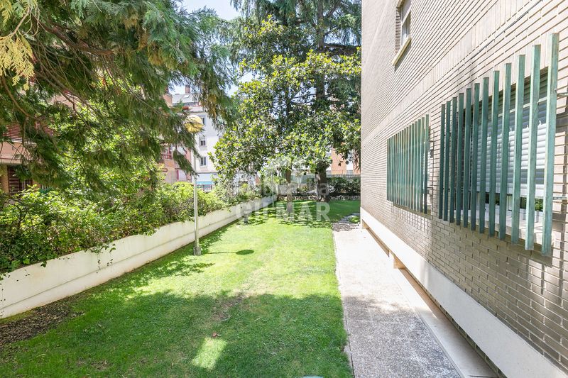 Foto eba157f3-e5c2-40ac-bbf5-05225e139640. Pis amb calefacció aparcament piscina a Bellas Vistas Madrid