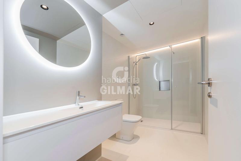 Foto c5914366-9788-438b-813d-f72d2516336f. Piso este exclusivo piso de obra nueva en construcción en El Viso es una excelente oportunidad para aquellos que buscan invertir en una en Madrid