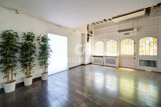 Alquiler Local Comercial en Nueva España. Local comercial en calle alberto alcocer, núm. 41  superficies d