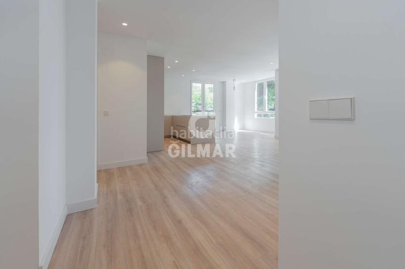 Foto 3e9c82f8-9653-4725-8953-225dcc879838. Piso luminosidad, ubicación y calidades de lujo en Nueva España una vivienda con todo lo que buscasen el corazón del prestigioso barri en Madrid