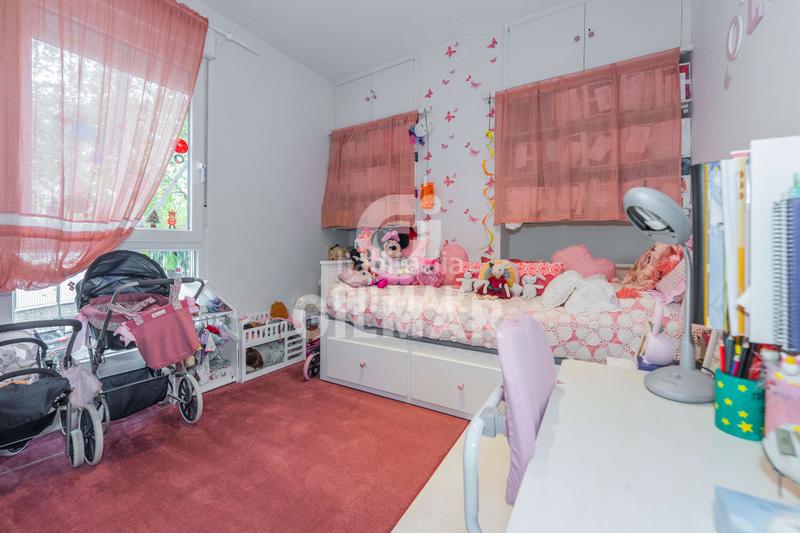 Foto f807bfc8-a883-411a-b367-9699910e3b47. Etagenwohnung mit heizung parking in Nueva España Madrid