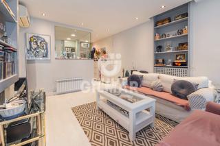 Appartement à Nueva España. Elegante piso reformado con garaje en nueva españa  chamartínen