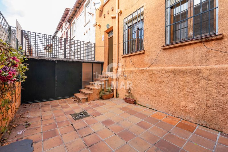 Casa pareada chalet pareado con jardín privado en hispanoamérica chamartínen una tranquila calle residencial del exclusivo barrio de hispanoam en Madrid - Imagen 11