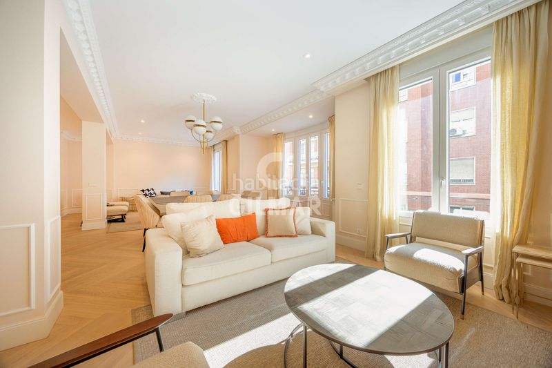 Piso barrio de salamanca, calle núñez de balboa junto a calle juan bravo, magnífica vivienda en planta alta exterior con vistas despeja en Madrid - Imagen 4