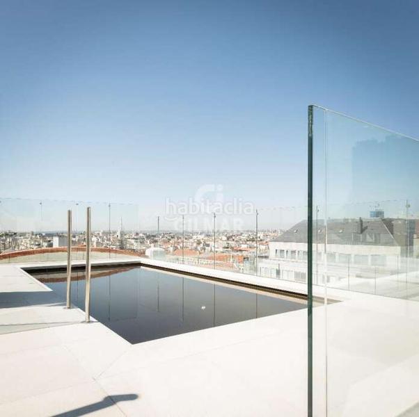 Foto 206e76af-112e-4004-a57a-4c6eb9fd1c4c. Àtic amb calefacció aparcament piscina a Lista Madrid