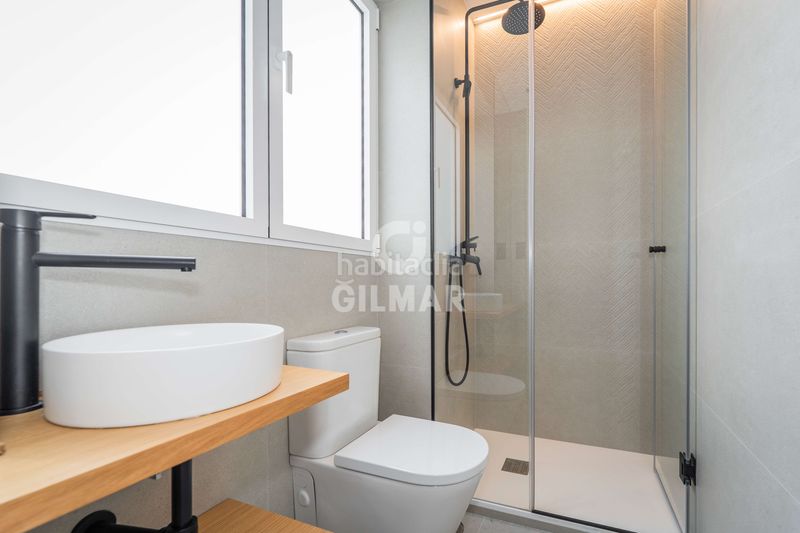 Foto 0b417cb8-1436-4222-8443-ee8dcd13b43a. Pis amb calefacció a Castellana Madrid