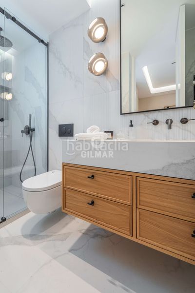 Foto 8b8ed4fa-0e50-4501-8d06-1b8f18bf055a. Pis amb calefacció a Castellana Madrid